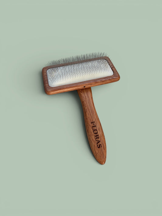 Slicker Brush